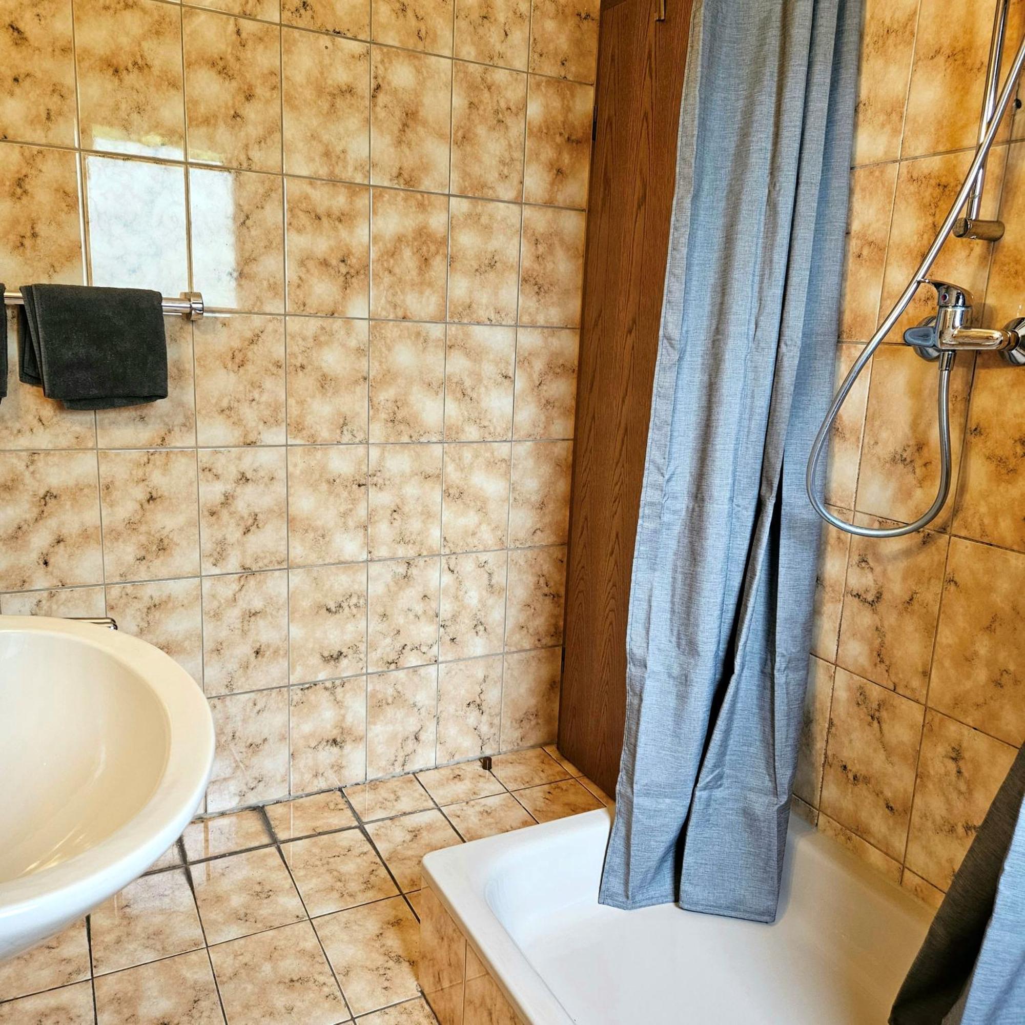 Haus Scheuten Hotel Duisburg Eksteriør bilde