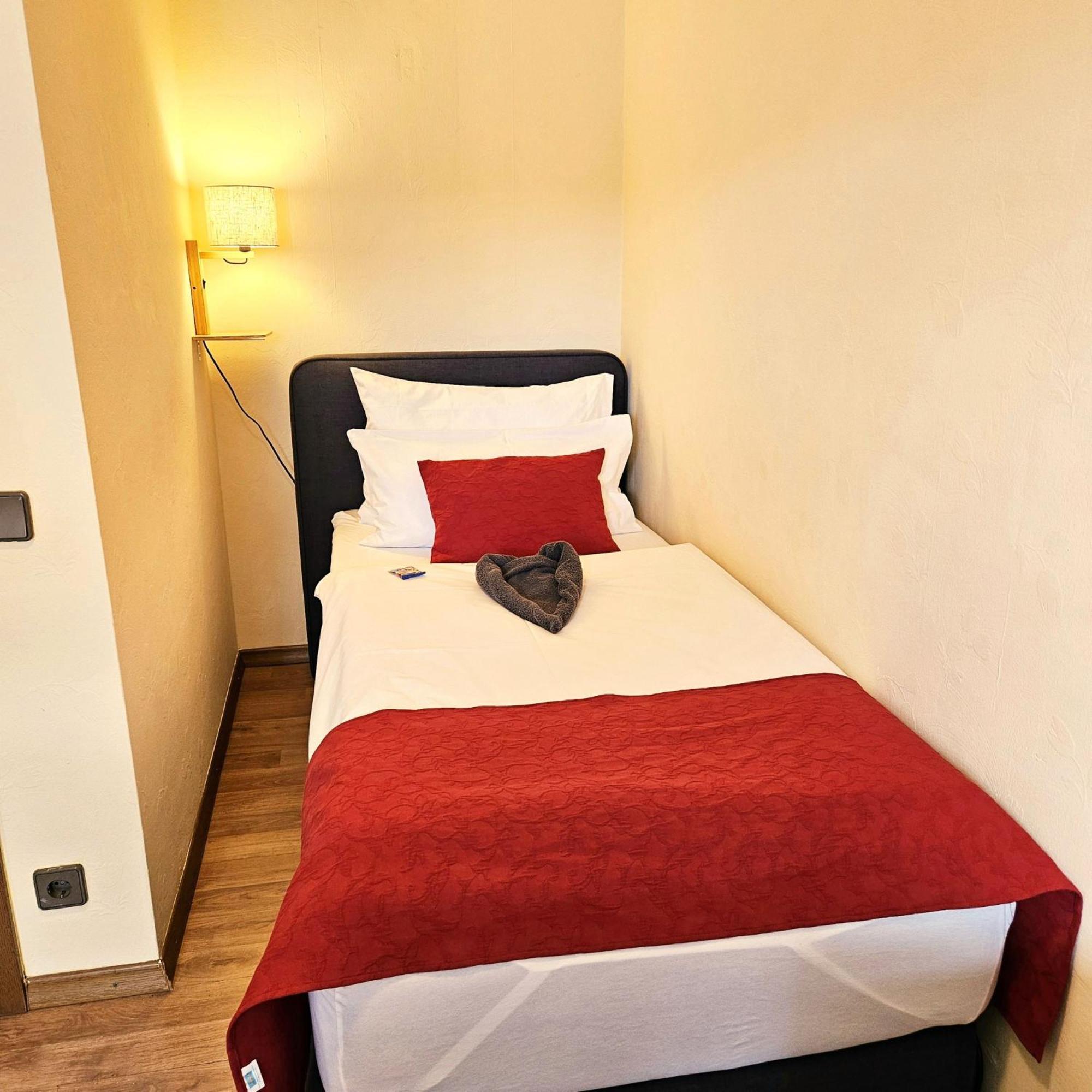 Haus Scheuten Hotel Duisburg Eksteriør bilde