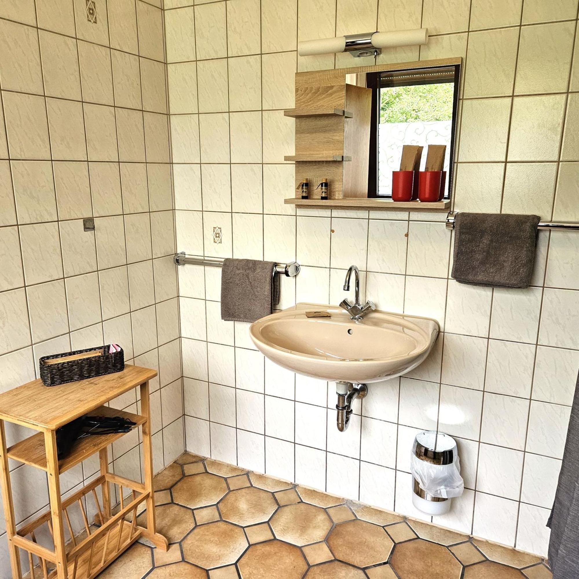 Haus Scheuten Hotel Duisburg Eksteriør bilde